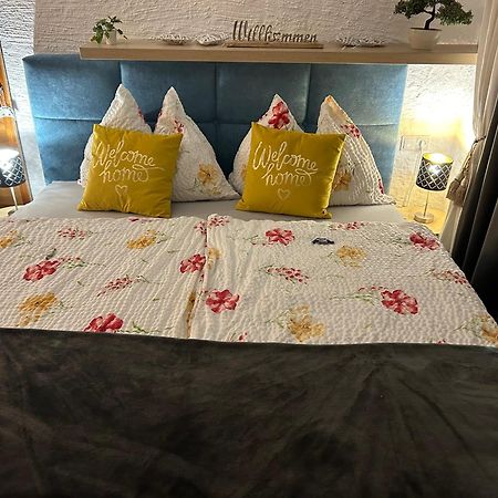 Andys Bergblick Apartment ลอยทัช ภายนอก รูปภาพ