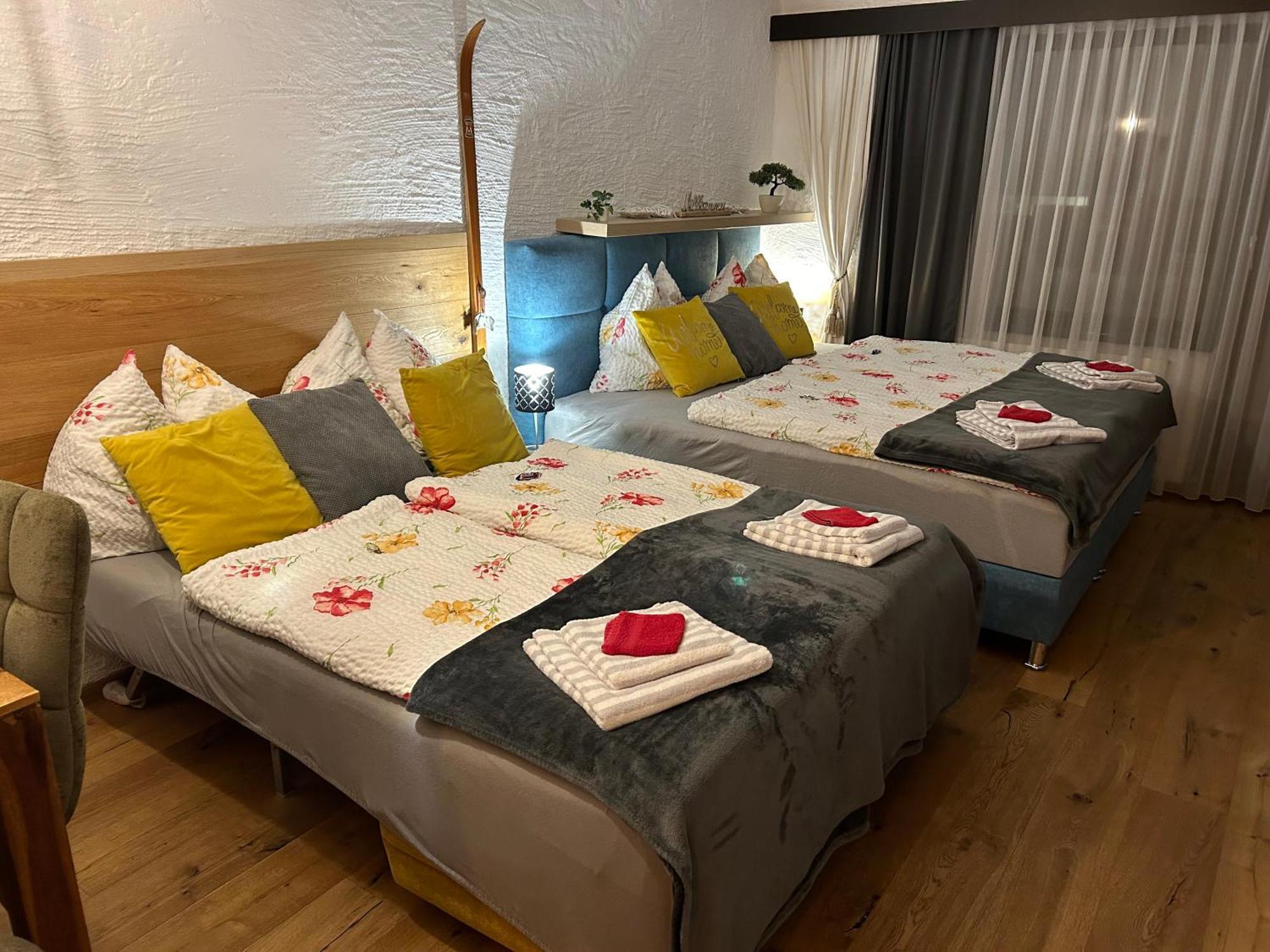 Andys Bergblick Apartment ลอยทัช ภายนอก รูปภาพ