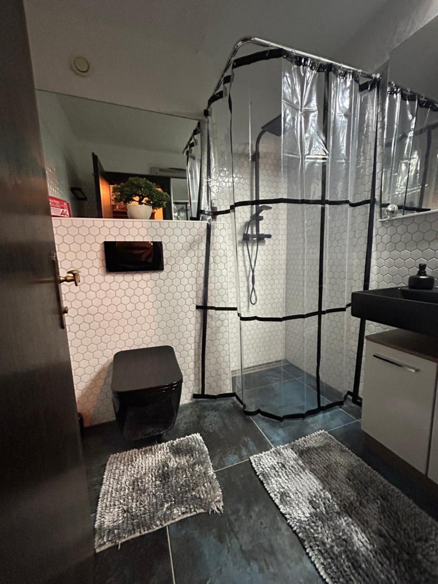 Andys Bergblick Apartment ลอยทัช ภายนอก รูปภาพ